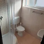 ádám Affittacamere