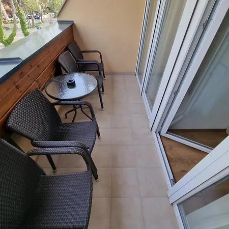 Gasthuis Adam Apartmanhaz *