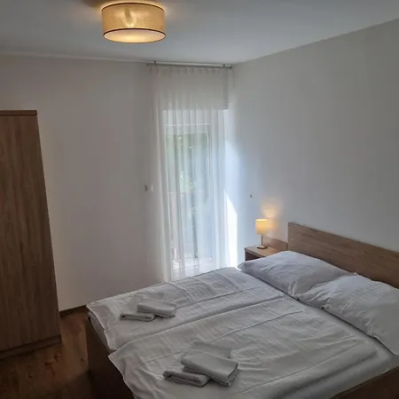 Gasthof Adam Apartmanhaz 4*