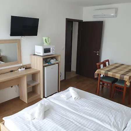 Gasthof Adam Apartmanhaz 4*