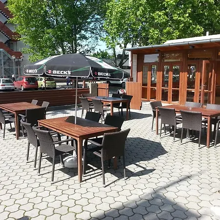 Gasthuis Adam Apartmanhaz *