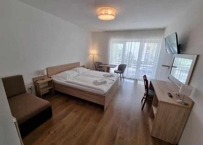 Gasthof Adam Apartmanhaz Siófok